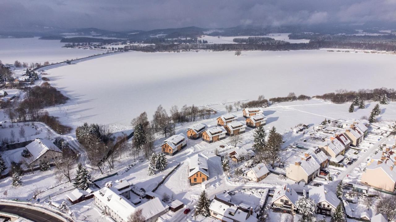 Resort Male Lipno Černá v Pošumaví Kültér fotó