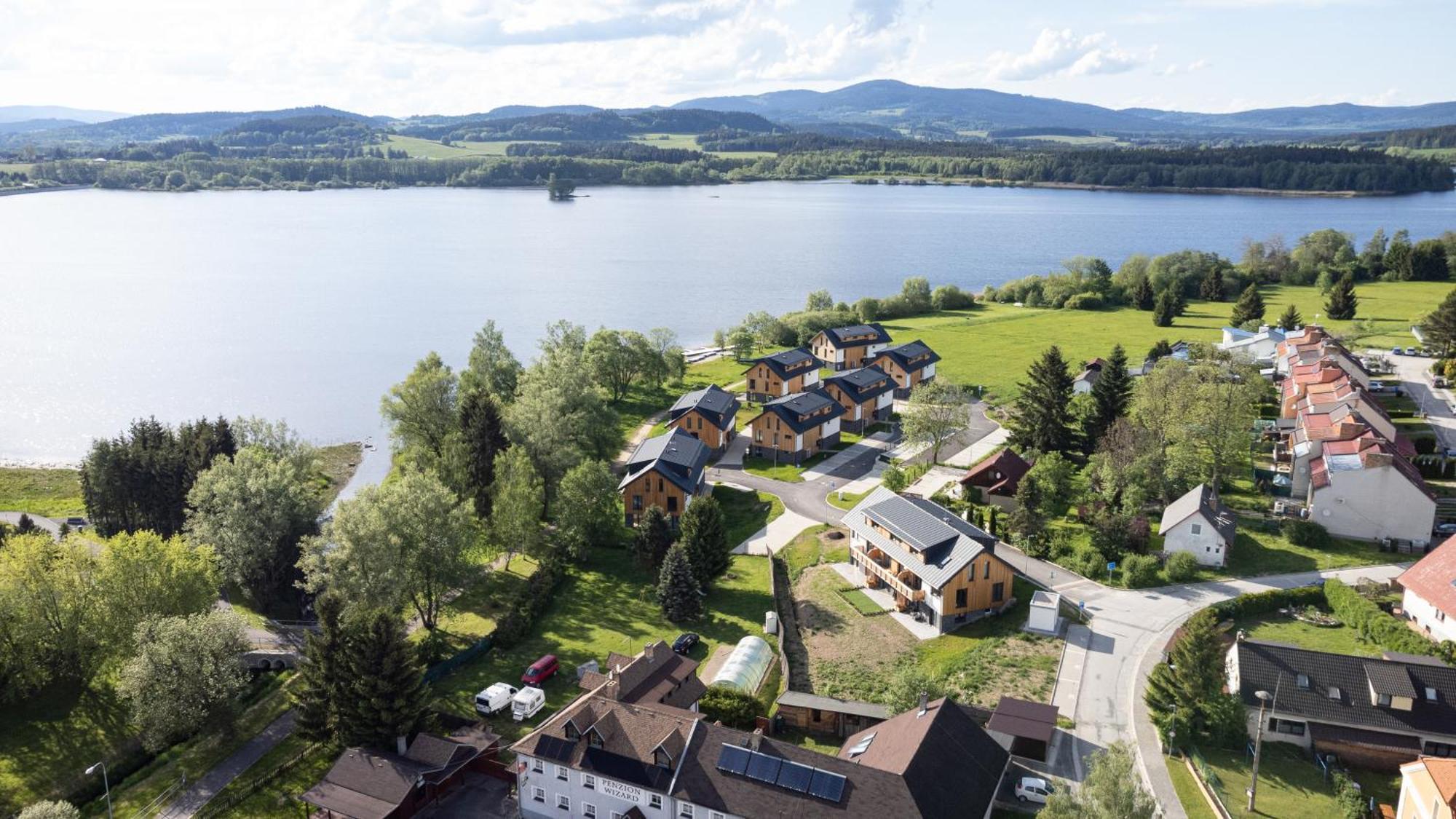 Resort Male Lipno Černá v Pošumaví Kültér fotó